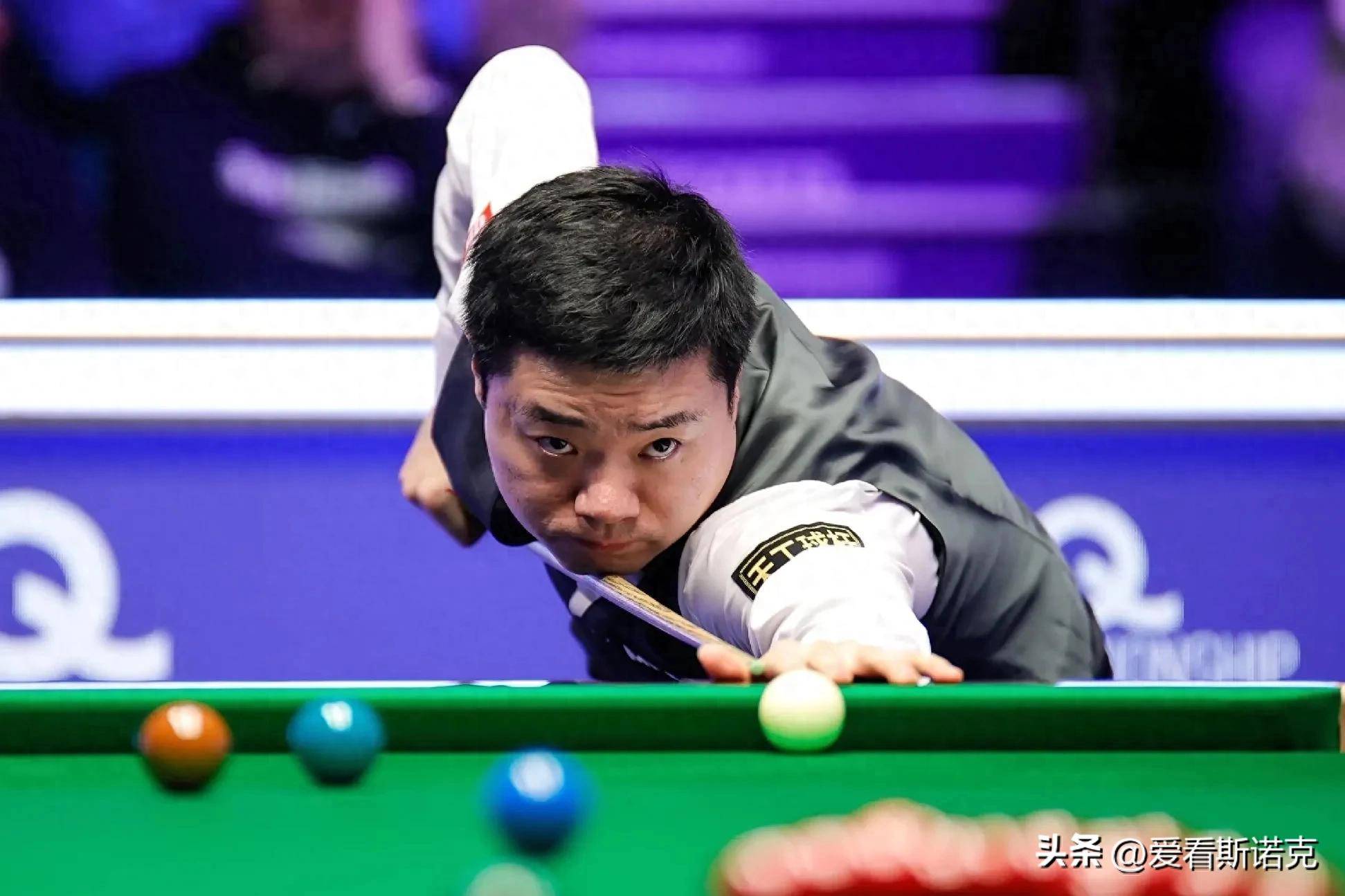 疑是辽宁铁 疑是辽宁铁