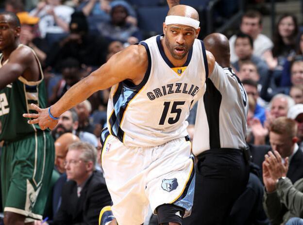 更显示了他 更显示了他