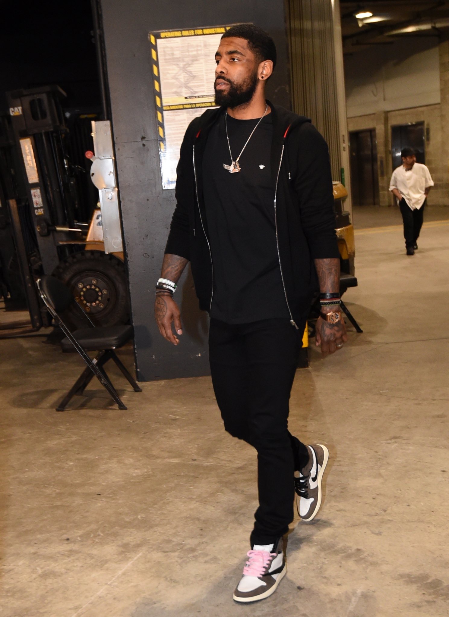 资帽限制下 资帽限制下